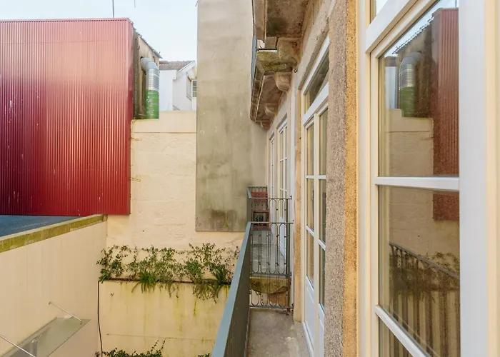 Cozy Getaway In With Balcony Apartmán Porto