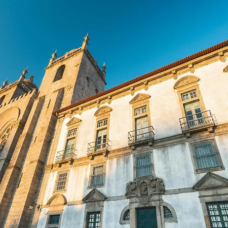 Daire Cozy Getaway In With Balcony *